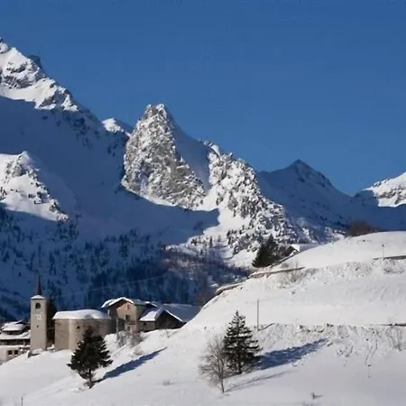 Ristoro Vagneur Hotel 2*