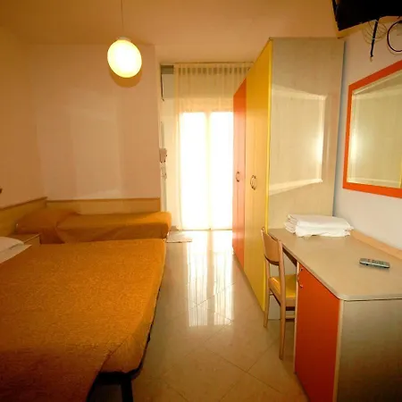 Ristoro Vagneur 2* القديس نقولا