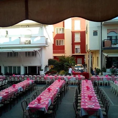 Ristoro Vagneur Hotell 2*